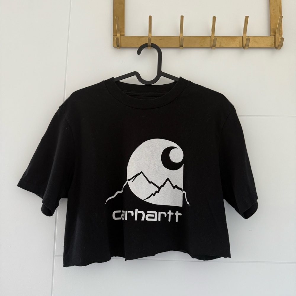 Carhartt WIP Cropped Black and White Mountain Tee